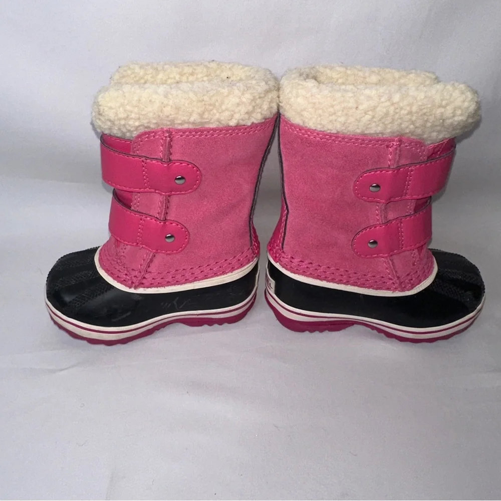 Sorel Children’s 1964 Pac Strap Waterproof Snow Boot Size 5